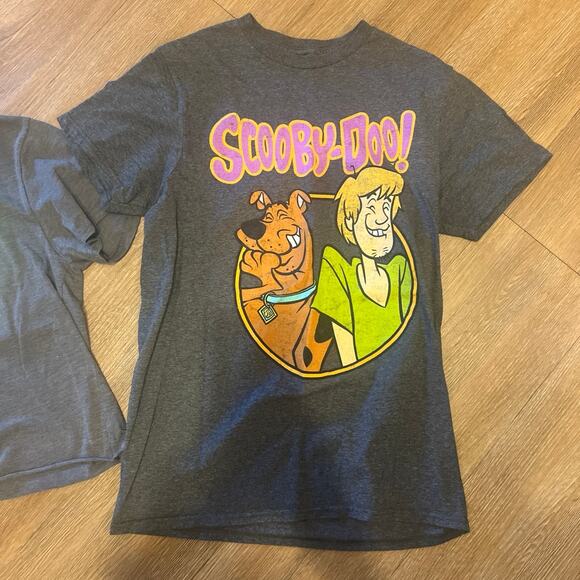 Tee shirts woman’s / teen sizes 👇 - Picture 4 of 5